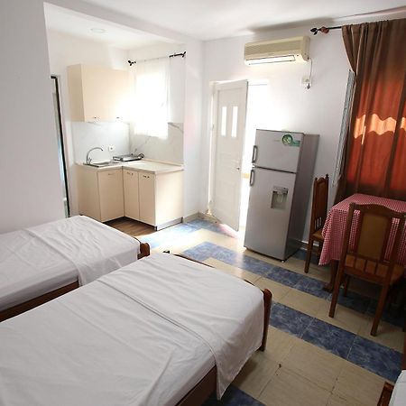 Vila Hyseni Durrës Zimmer foto