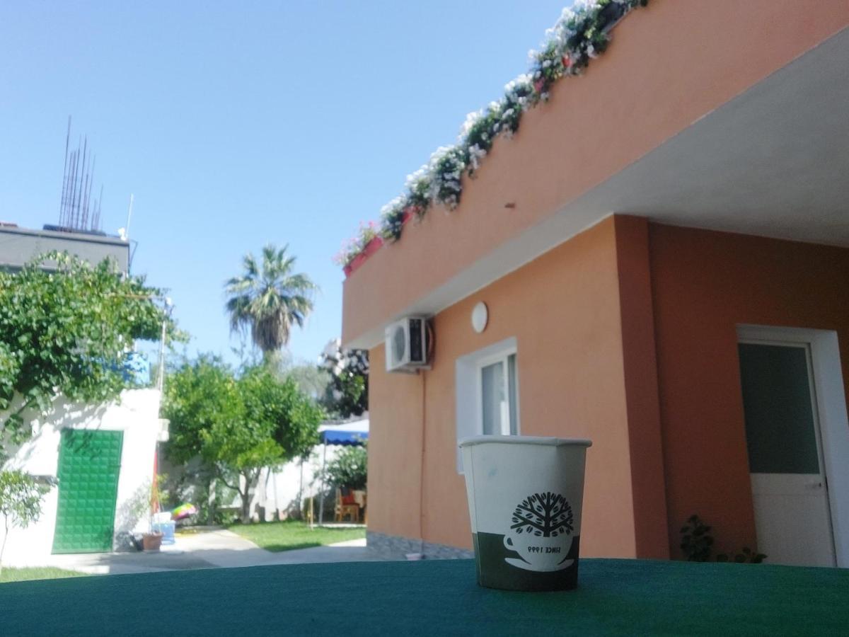 Vila Hyseni Durrës Exterior foto