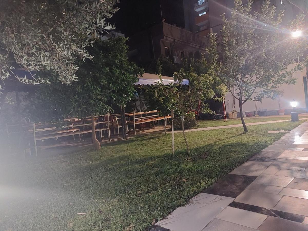 Vila Hyseni Durrës Exterior foto