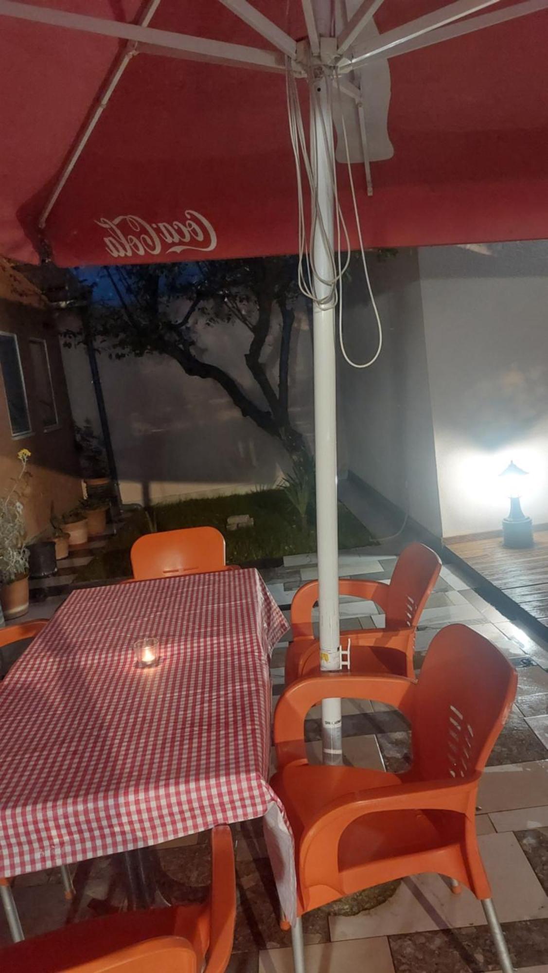 Vila Hyseni Durrës Exterior foto