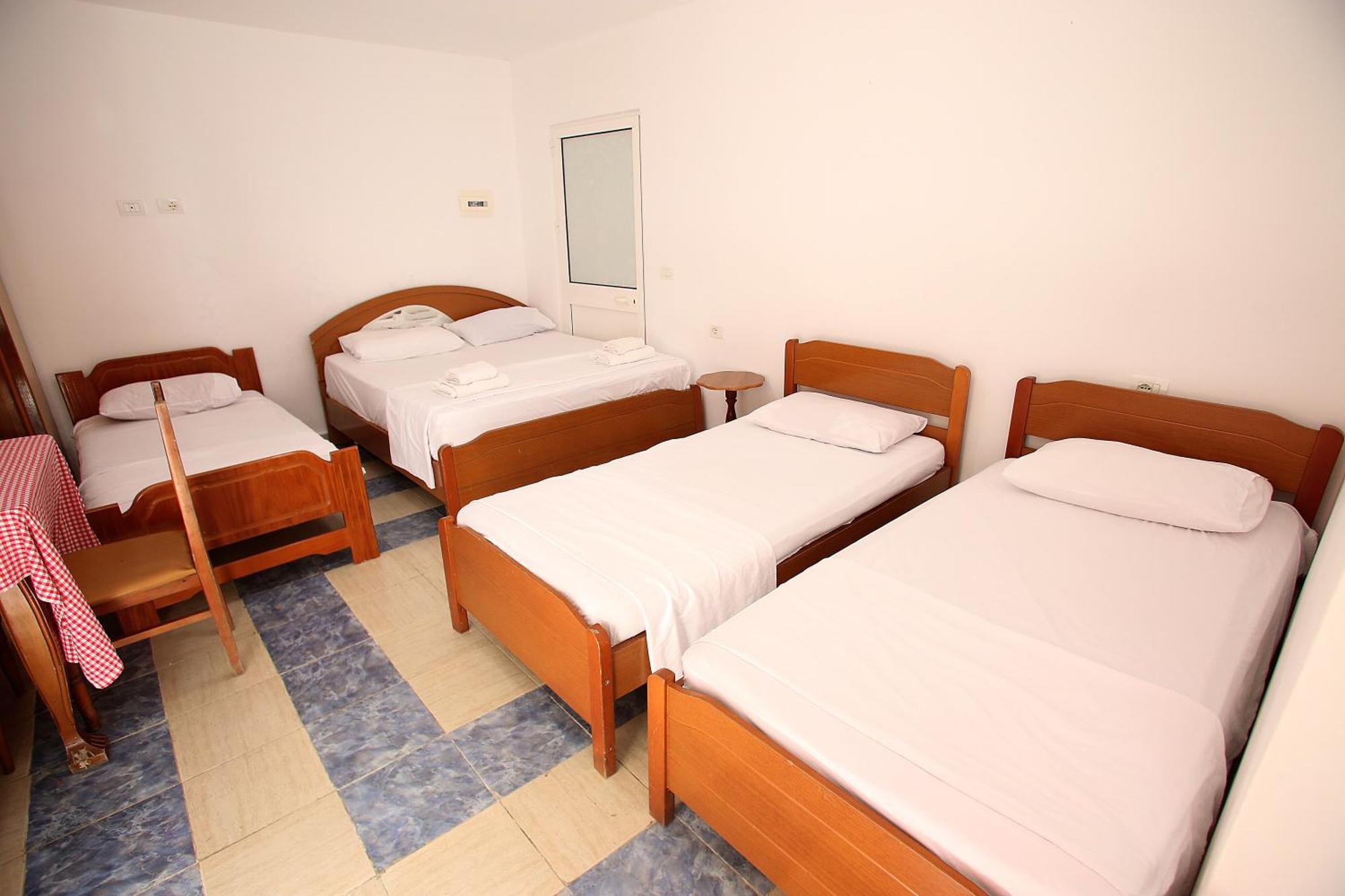Vila Hyseni Durrës Zimmer foto