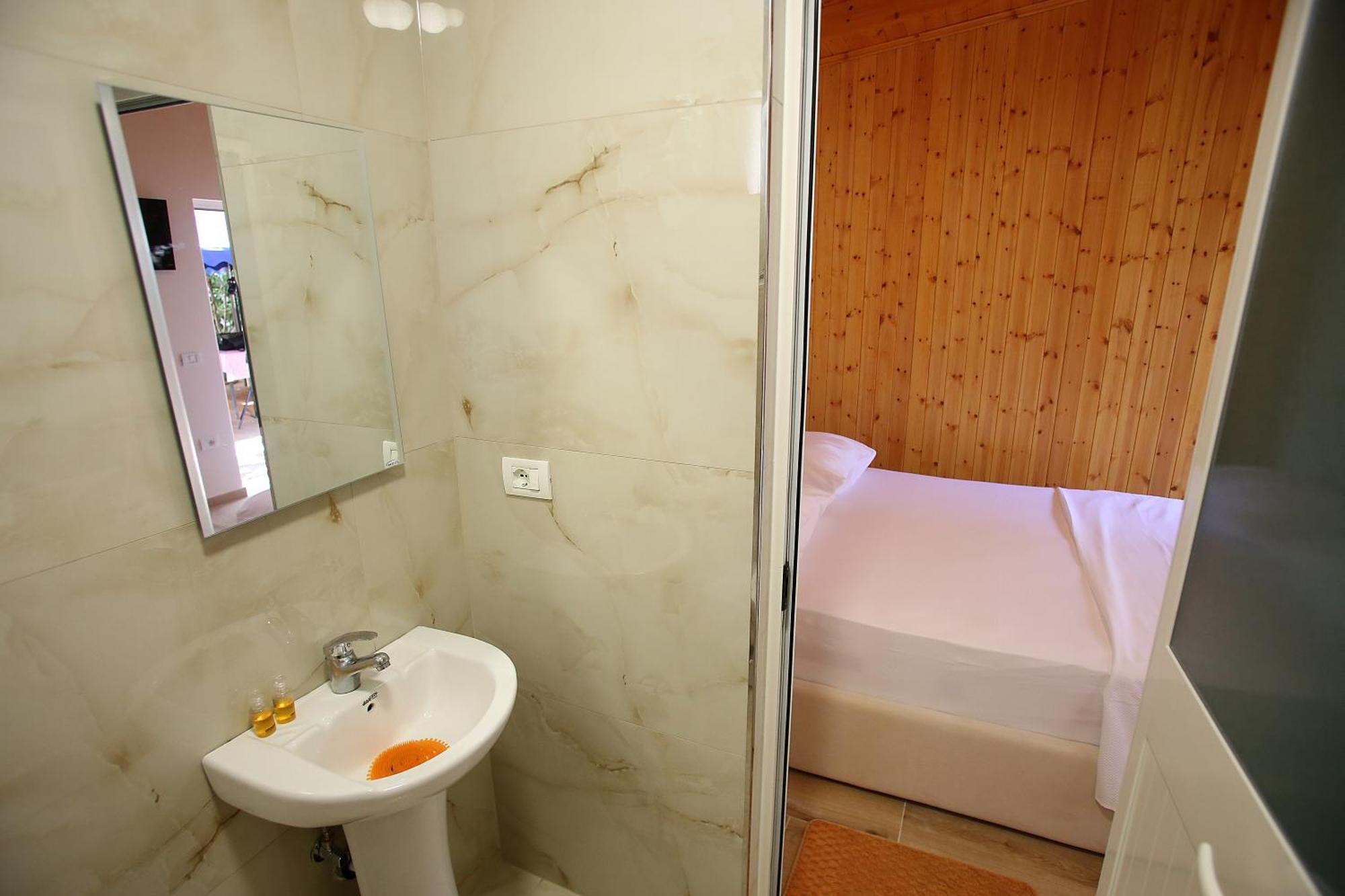 Vila Hyseni Durrës Zimmer foto