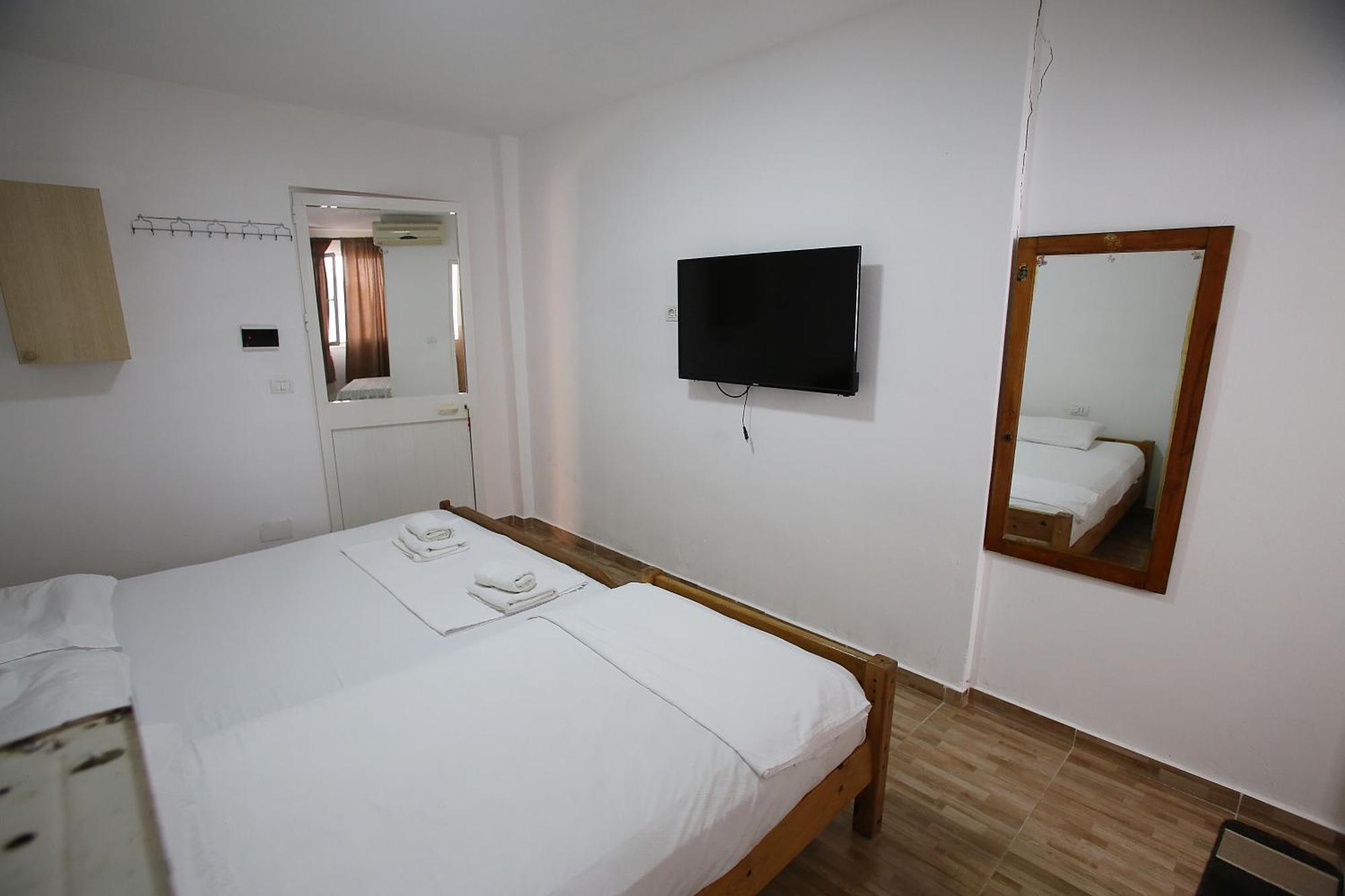 Vila Hyseni Durrës Zimmer foto