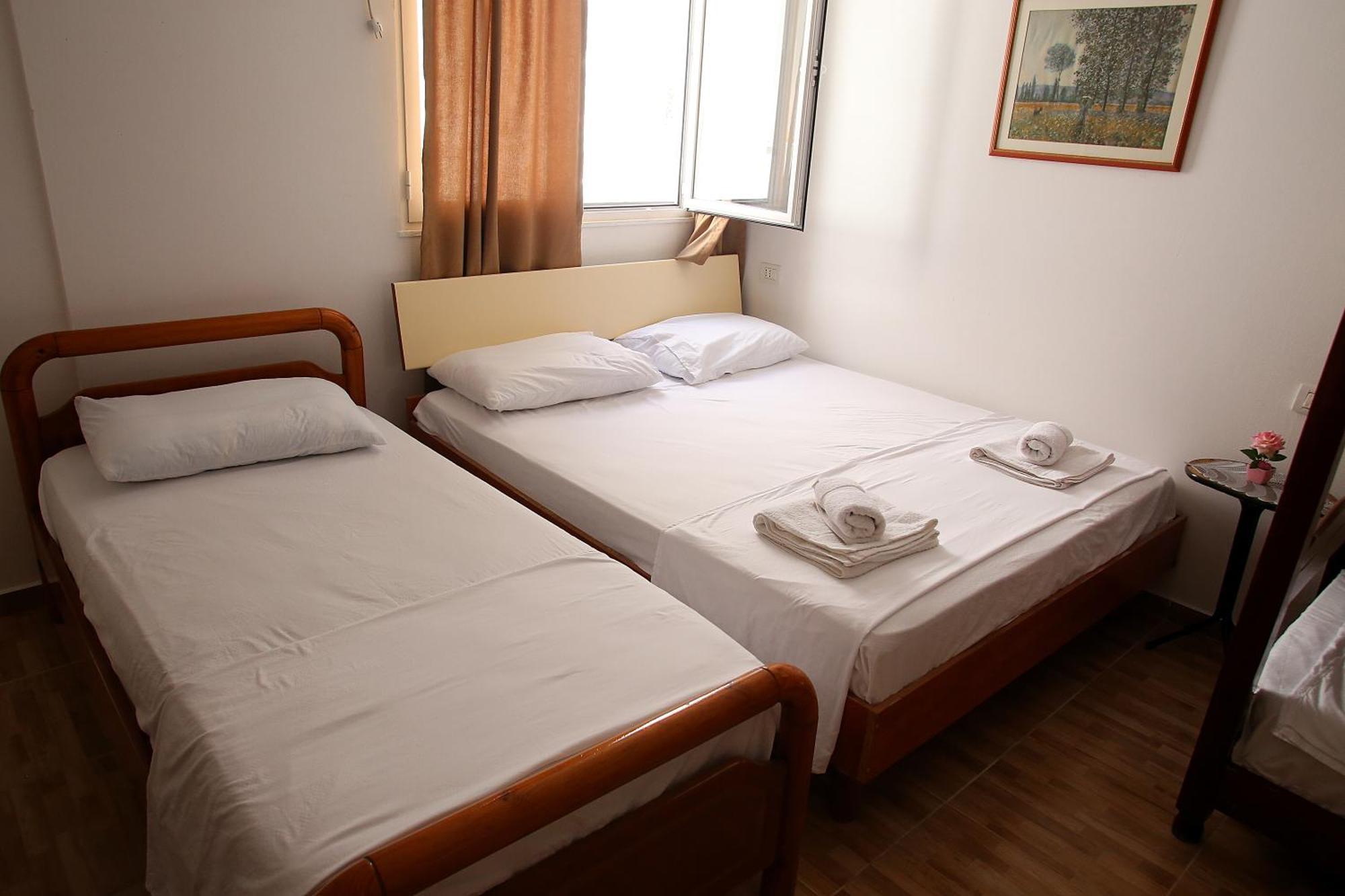 Vila Hyseni Durrës Zimmer foto