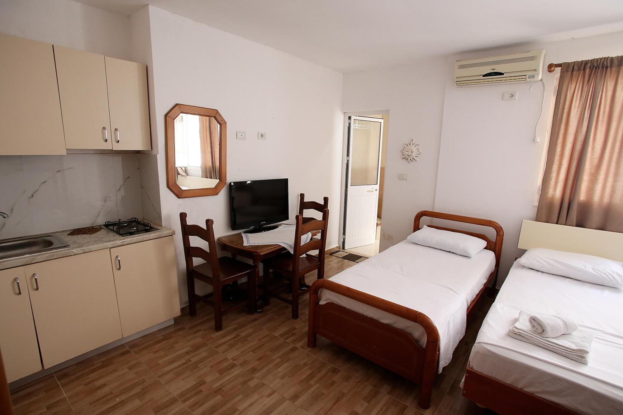 Vila Hyseni Durrës Zimmer foto